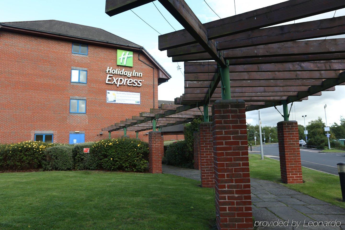 Holiday Inn Express Birmingham Nec, An Ihg Hotel Бікенхіл Екстер'єр фото