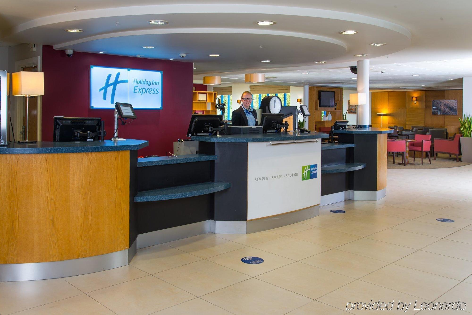 Holiday Inn Express Birmingham Nec, An Ihg Hotel Бікенхіл Екстер'єр фото